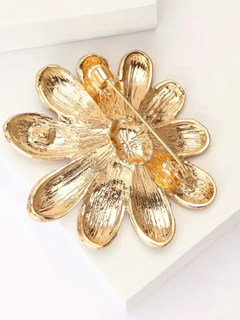 Silver Plated White Daisy Brooch with Ladybug Accent - Picture 3 of 3